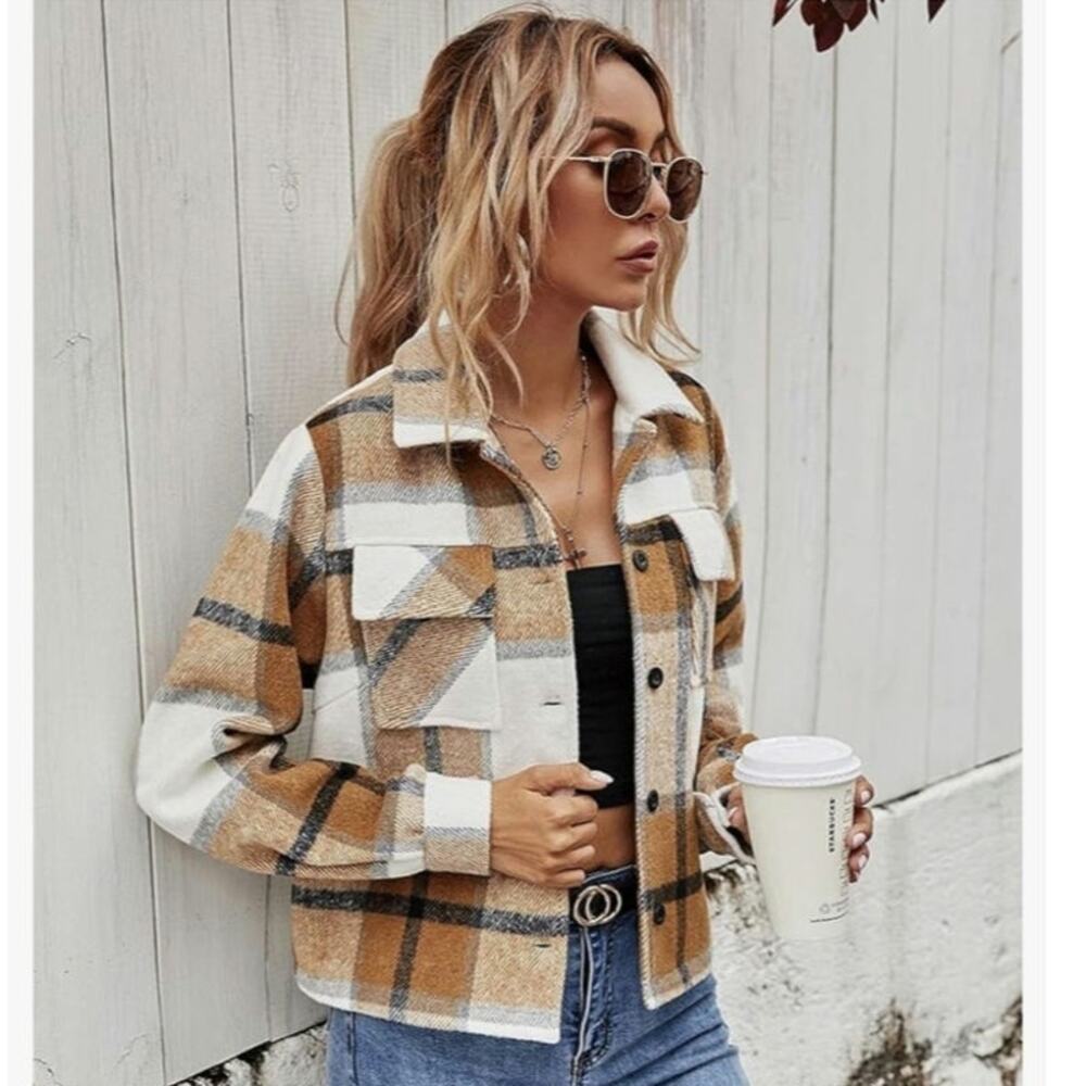 Fashion short plaid button front long sleeve shacket woman's‎ size large